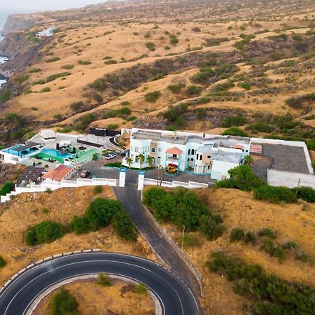 The View Hotel Sao Filipe Exterior photo