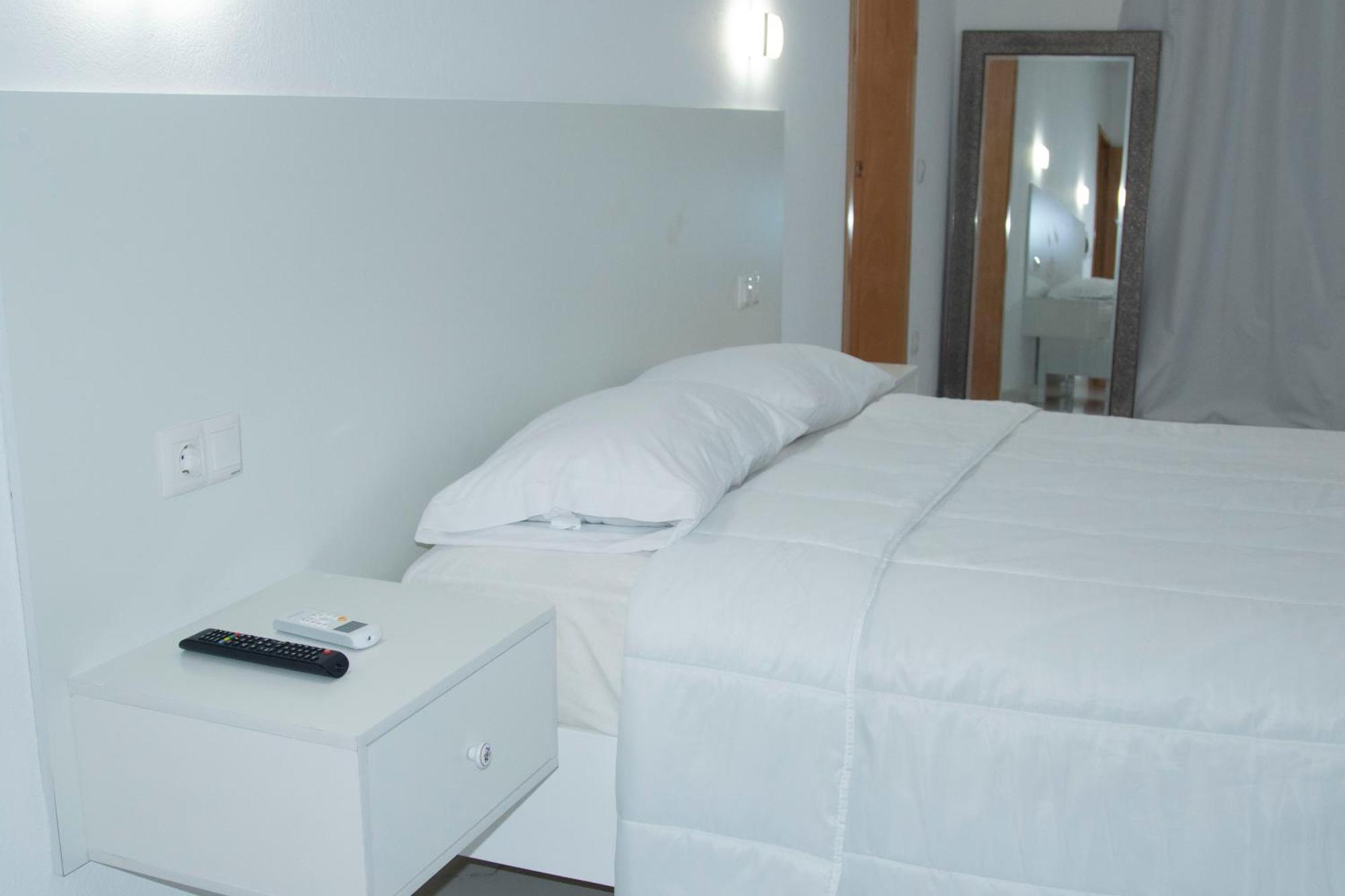 The View Hotel Sao Filipe Exterior photo